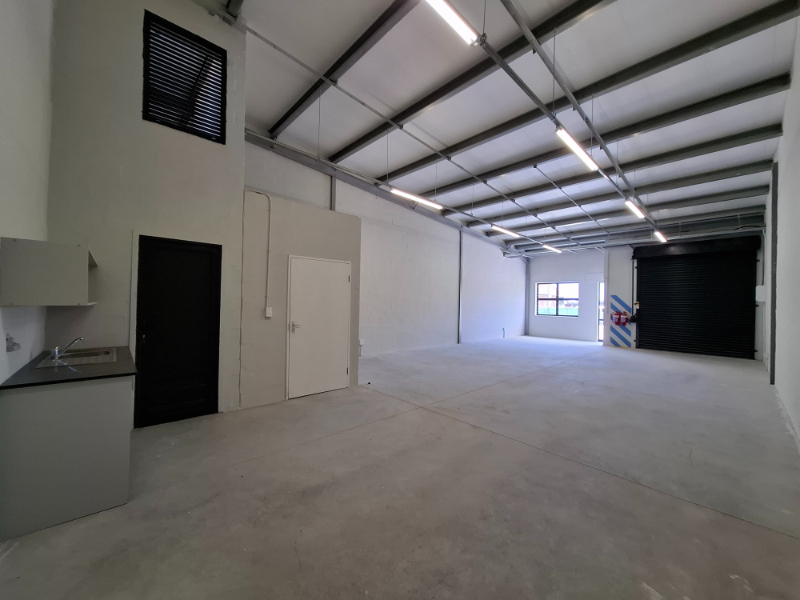 To Let commercial Property for Rent in Marconi Beam Industria Western Cape